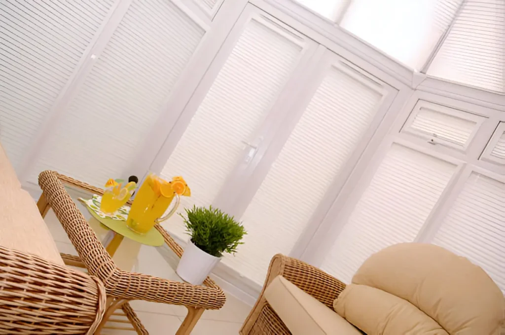 The Best Blinds for Your Sunroom A Comprehensive Guide